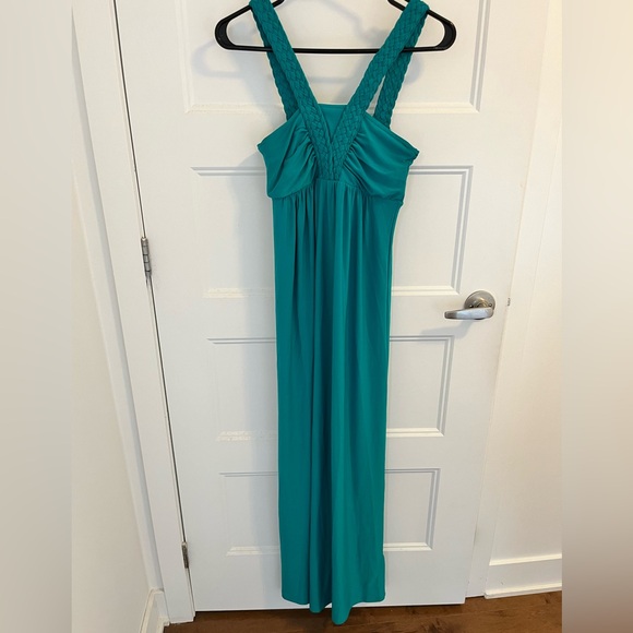 Long dress small - Picture 2 of 4